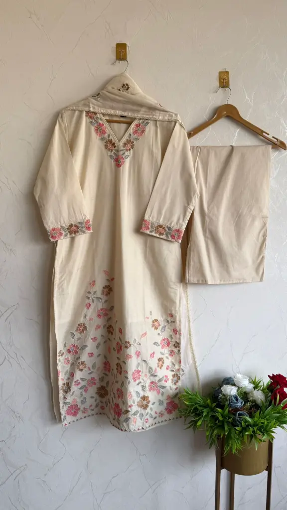 ps0079 (4).webp