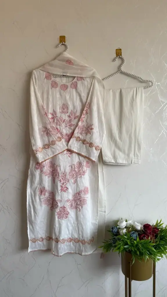 SN3062 (2).webp