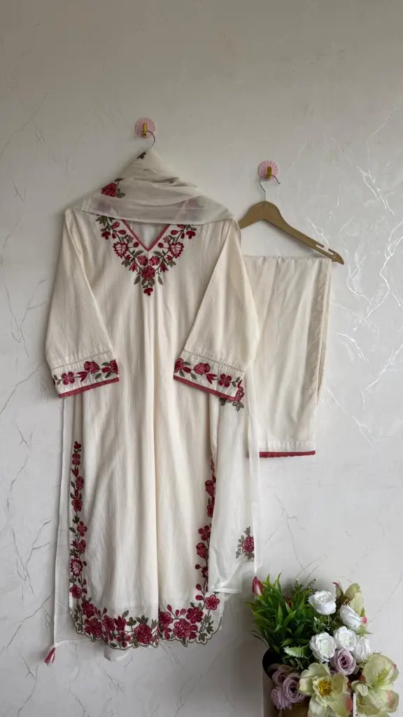 ps0340-3.webp