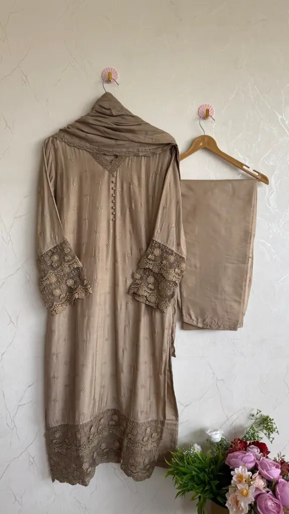 ps0371-7.webp