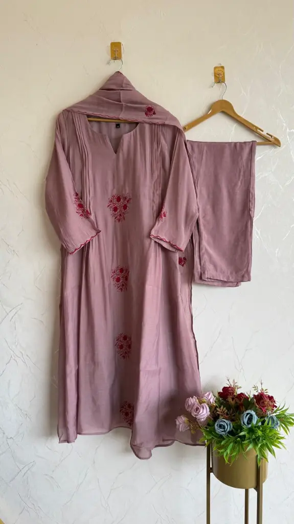 ps0035 (3).webp