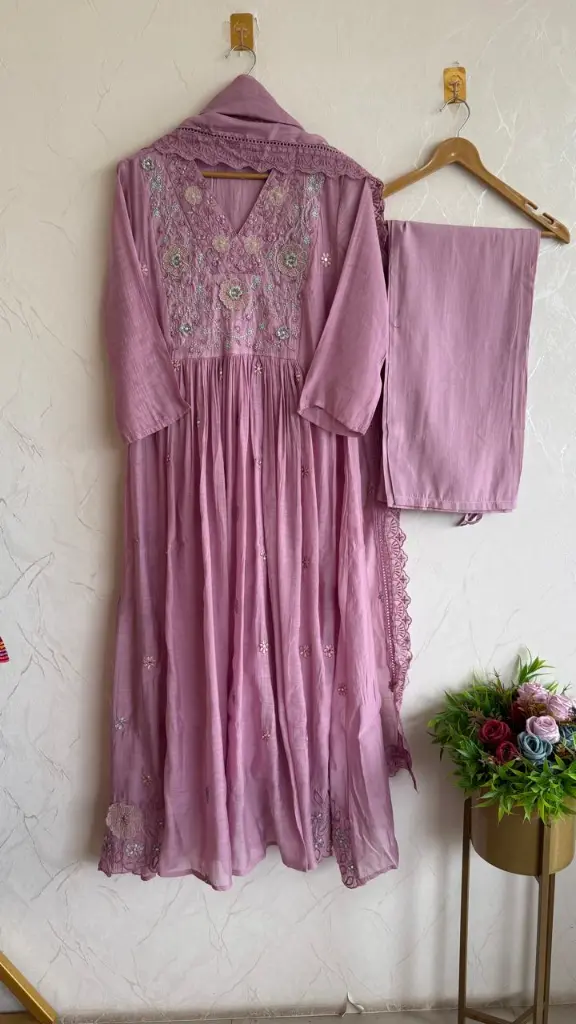 PS0138 (5).webp