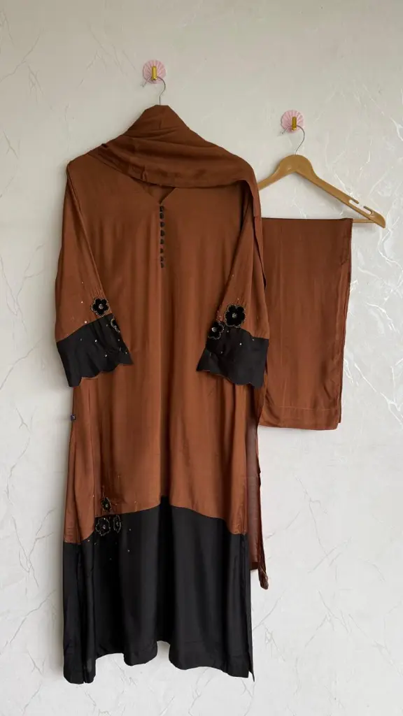 PS0384 (1).webp