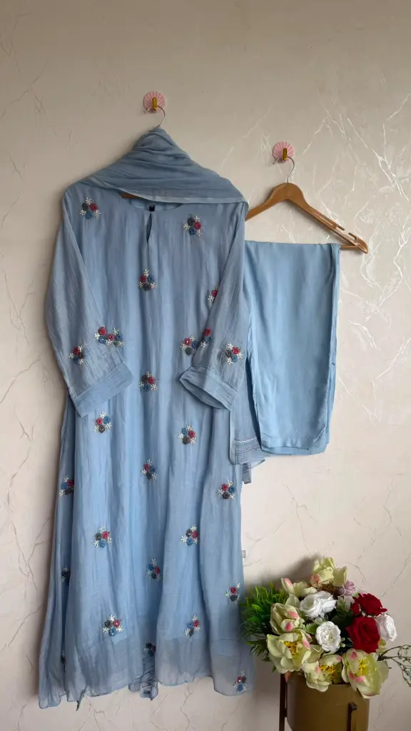 ps0369 (4).webp