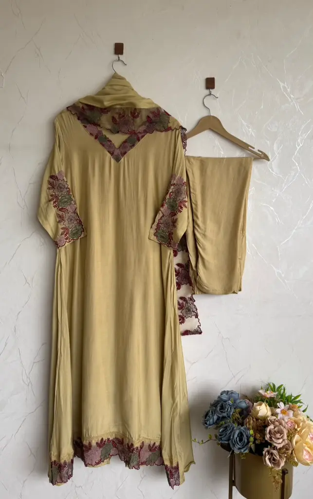 ps0437 (1).webp