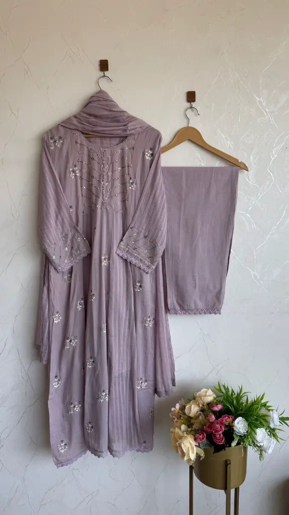 ps0500 (2).webp