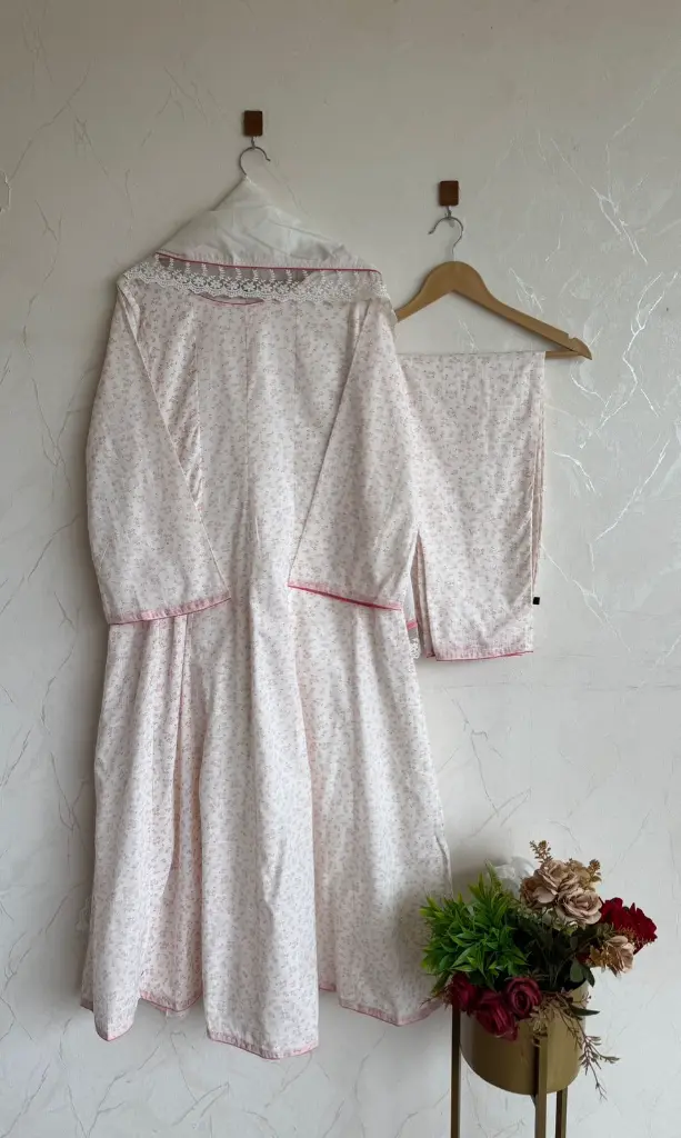 ps0481 (3).webp