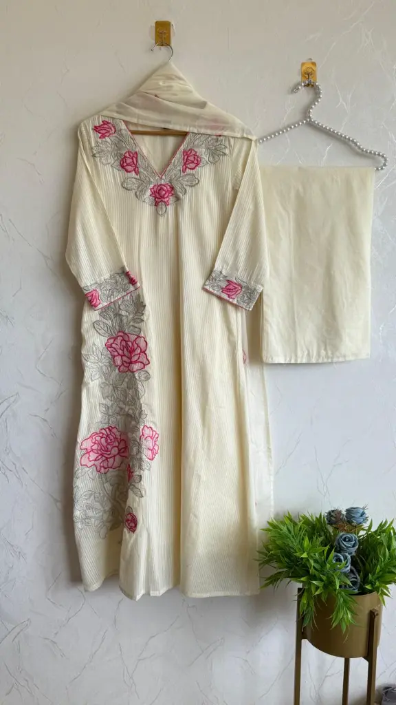 ps0101 (3).webp