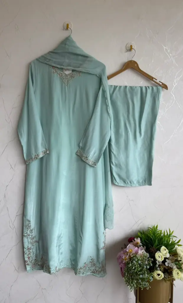 ps0300 (1).webp