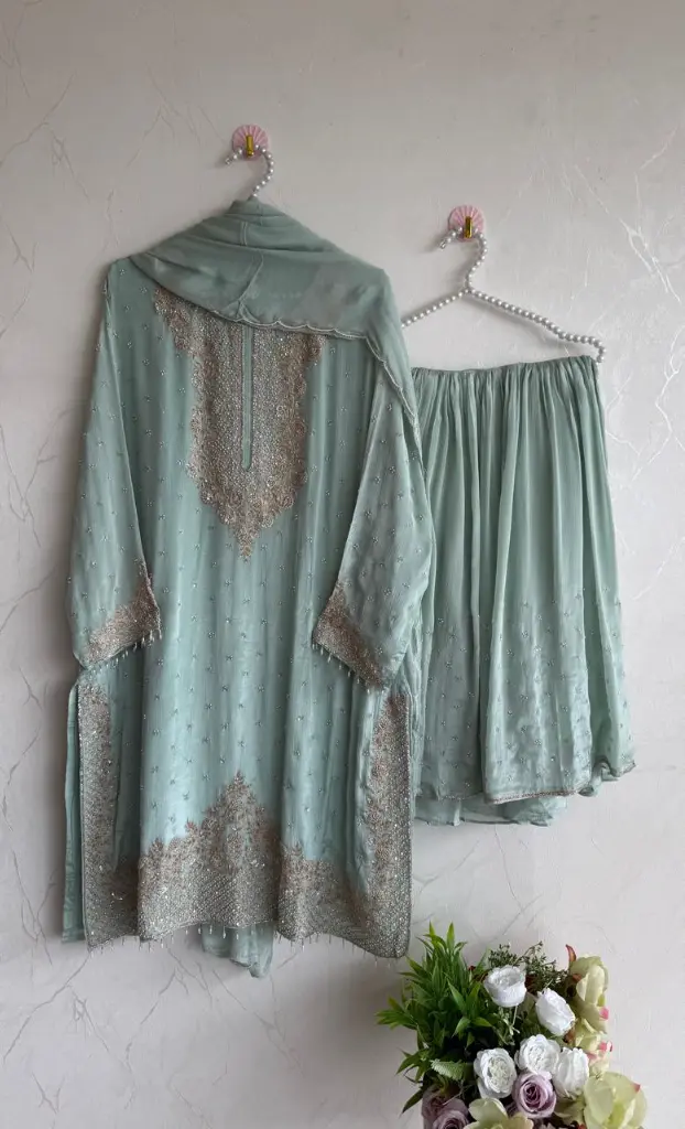 ps0348 (2).webp
