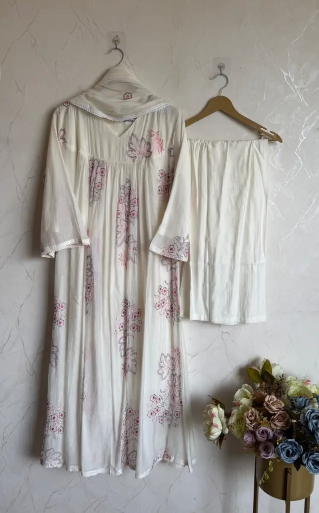 ps0554 (4).webp