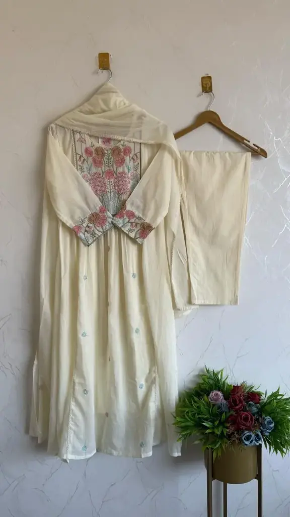 UK-2234-014 (1).webp