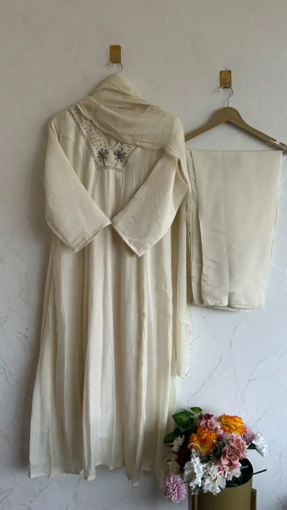 20965